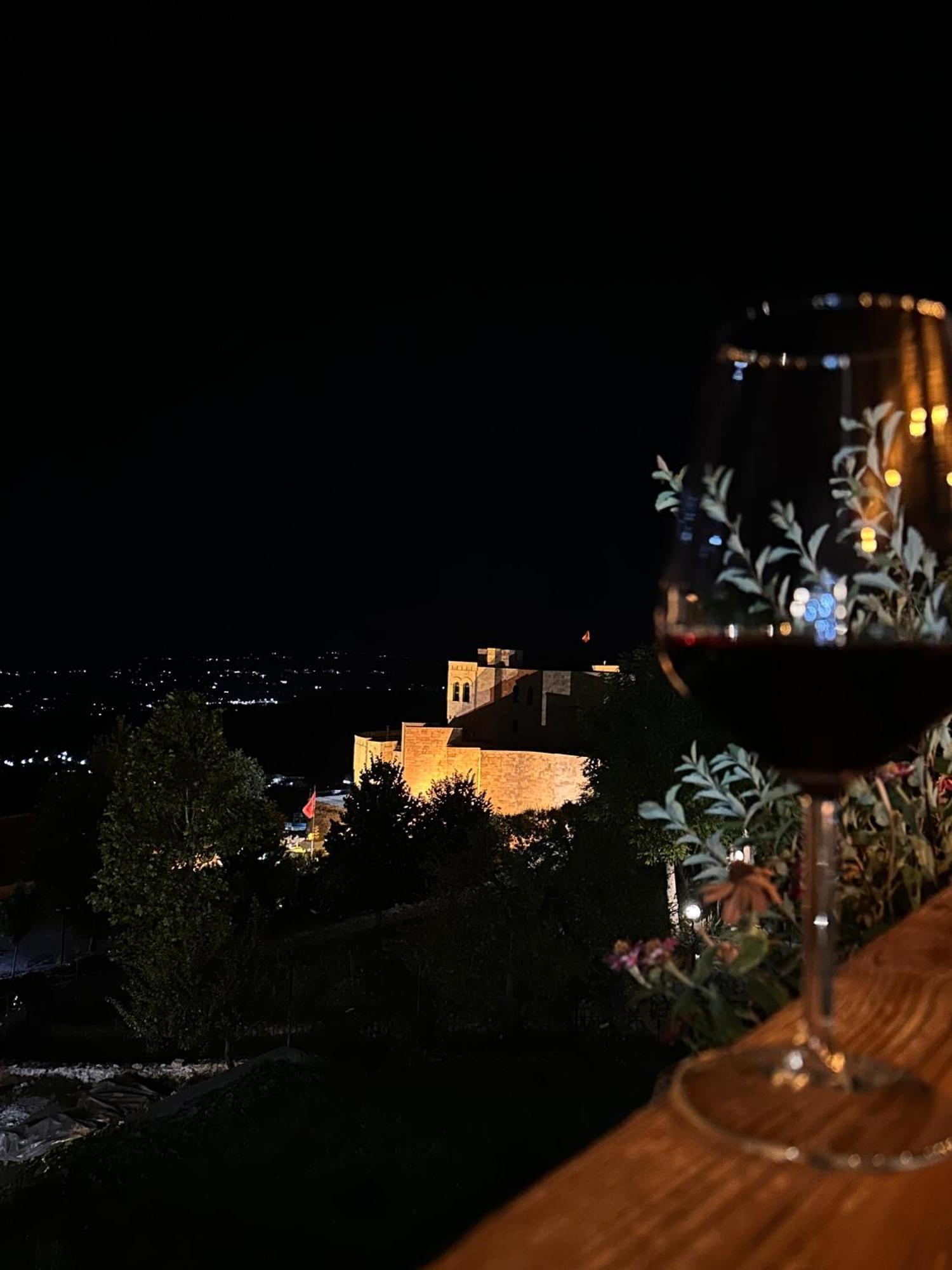 Rooms Merlika -Inside The Castle- Krujë 外观 照片