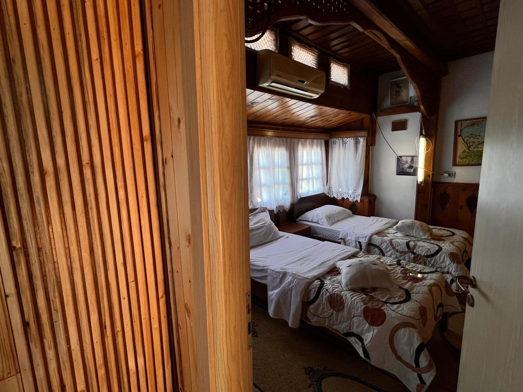 Rooms Merlika -Inside The Castle- Krujë 外观 照片